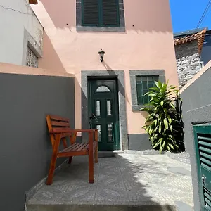 Cantinho Dc Funchal (Madeira)